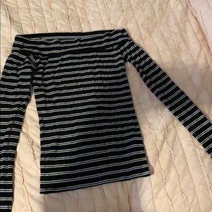 Off the shoulder long sleeve shirt